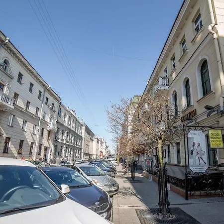 Kms 2-bedrooms Vip Karla Marksa 20 Minsk
